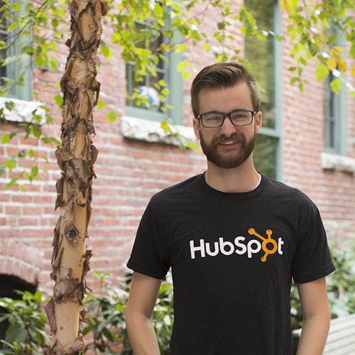 HubSpot - MEN'S CLASSIC HUBSPOT T-SHIRT